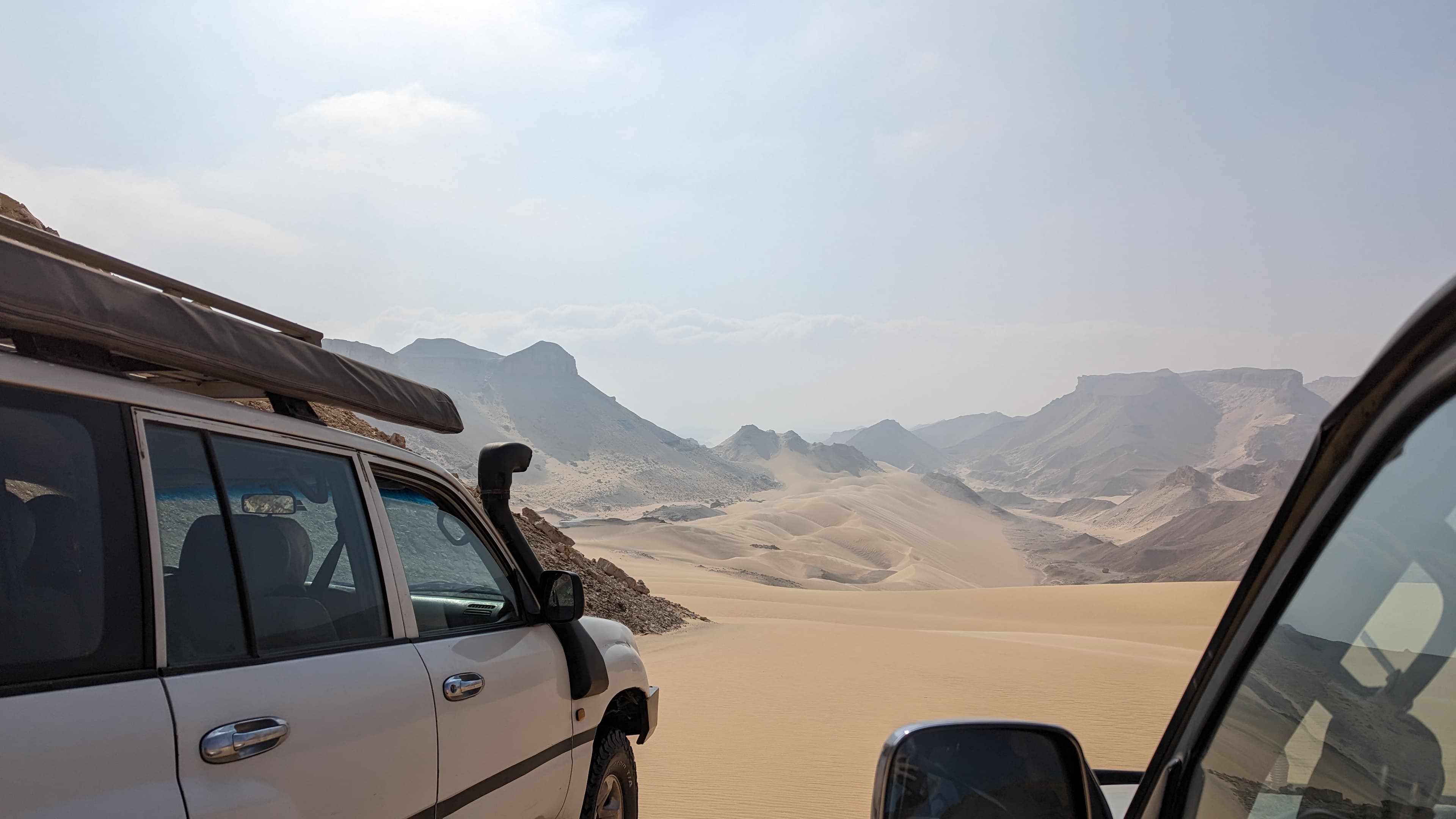Looking for a White Desert Tour Alternative? Discover Egypt’s Ultimate Self-Drive Desert Expedition